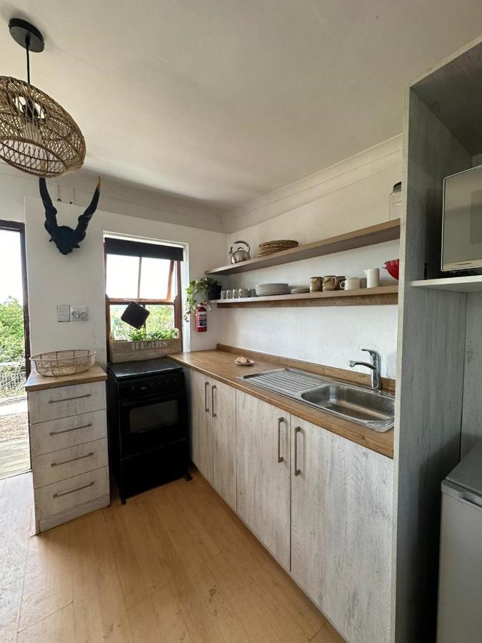 Ostrich Cottage At Les Wings Private Game Farm Groot-Jongensfontein Extérieur photo